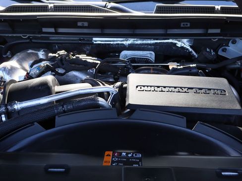 Used 2024 GMC Sierra 2500 Denali Ultimate image 35