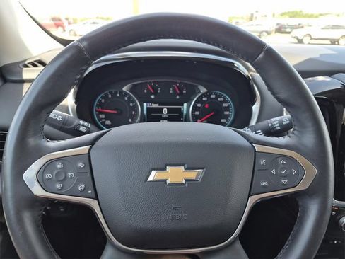 Used 2018 Chevrolet Traverse Premier w/ Driver Confidence II Package FWD image 38