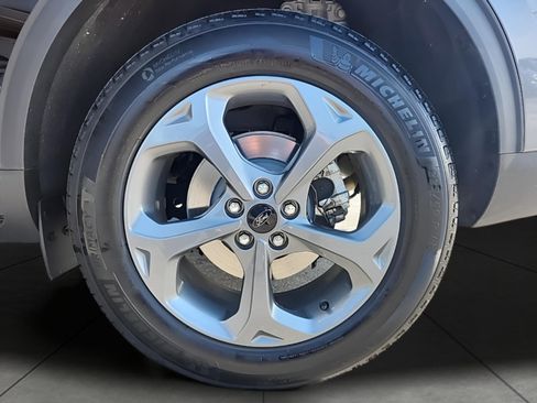 Certified 2025 Ford Escape ST-Line image 13