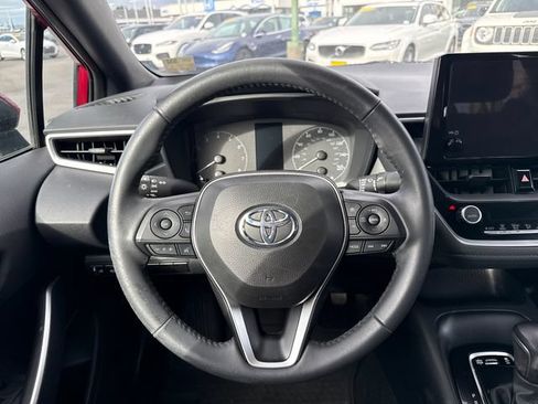Used 2024 Toyota Corolla SE FWD image 18