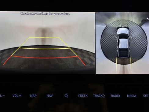 Used 2022 Hyundai Santa Cruz Limited image 45