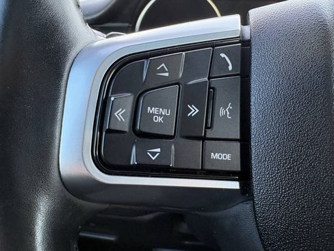 Used 2017 Land Rover Discovery Sport HSE AWD/4WD image 34