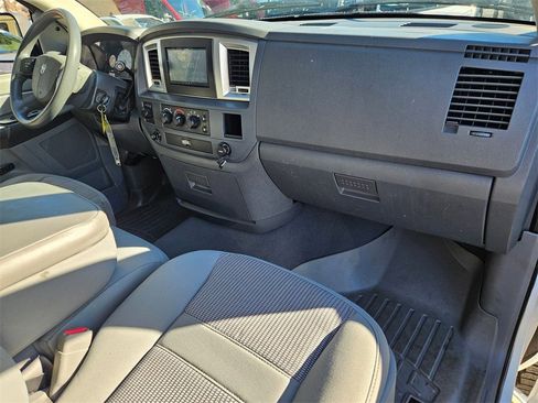 Used 2008 Dodge Ram 1500 Truck SLT w/ Trailer Tow Group image 19
