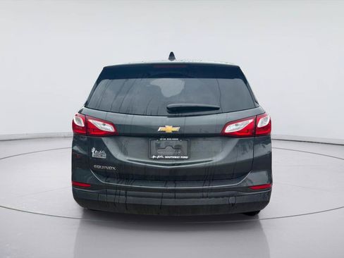 Used 2021 Chevrolet Equinox LS w/ LS Convenience Package FWD image 6