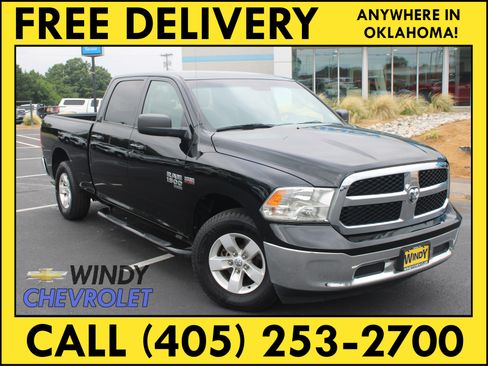 Used 2021 RAM 1500 Classic SLT AWD/4WD image 1