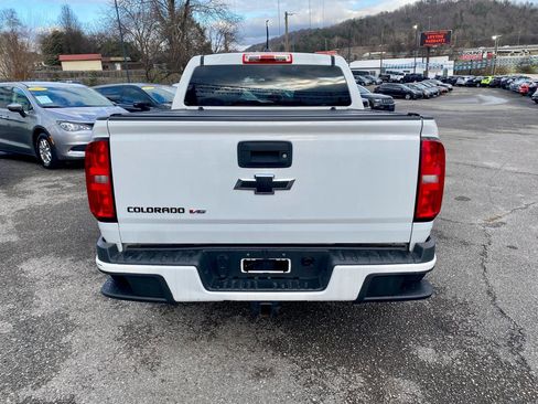 Used 2019 Chevrolet Colorado W/T w/ WT Convenience Package image 4