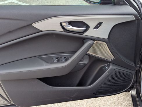 Certified 2025 Acura TLX w/ Technology Package image 11