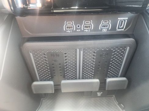 New 2026 RAM 1500 Laramie w/ Night Edition image 9