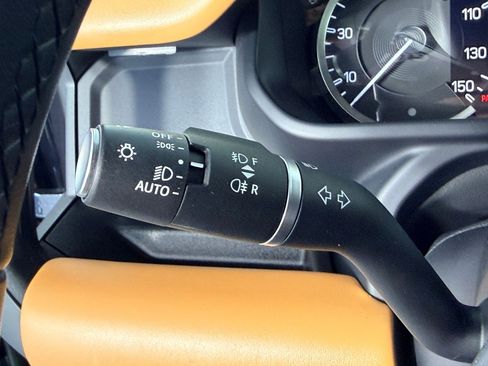 Used 2023 Land Rover Defender 110 X AWD/4WD image 28