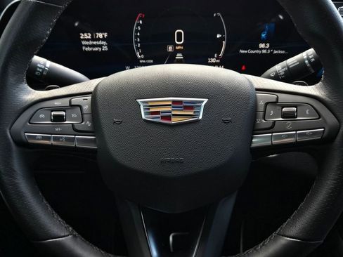 Certified 2025 Cadillac XT4 Sport w/ Cold Weather Package image 17