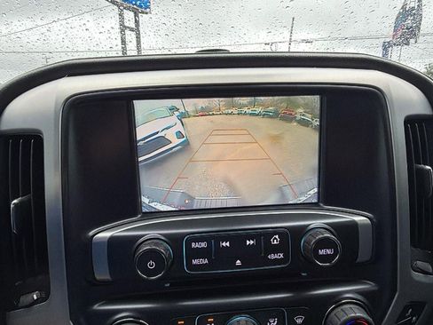 Used 2018 GMC Sierra 1500 SLT AWD/4WD image 31