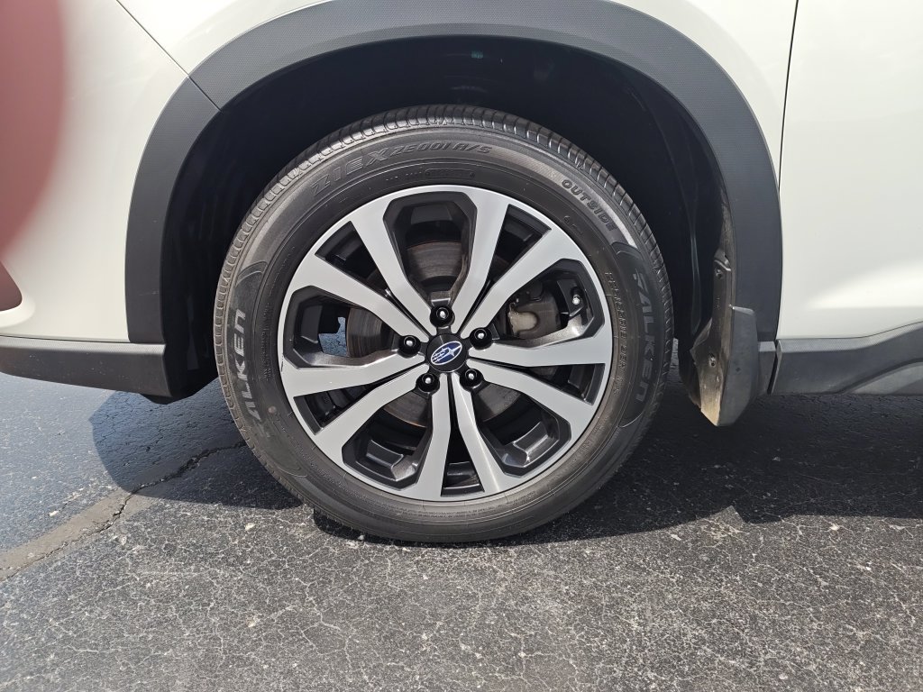 Used 2023 Subaru Forester Limited AWD/4WD image 10