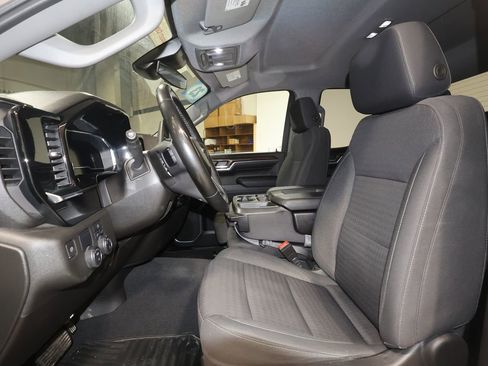 Used 2023 Chevrolet Silverado 1500 LT image 12