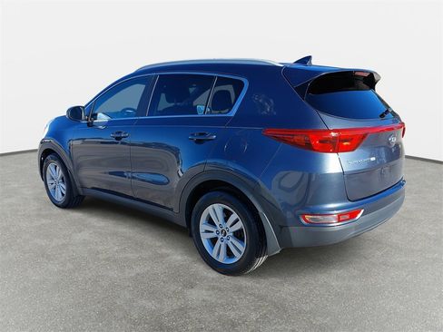 Used 2017 Kia Sportage LX w/ LX Popular Package image 7