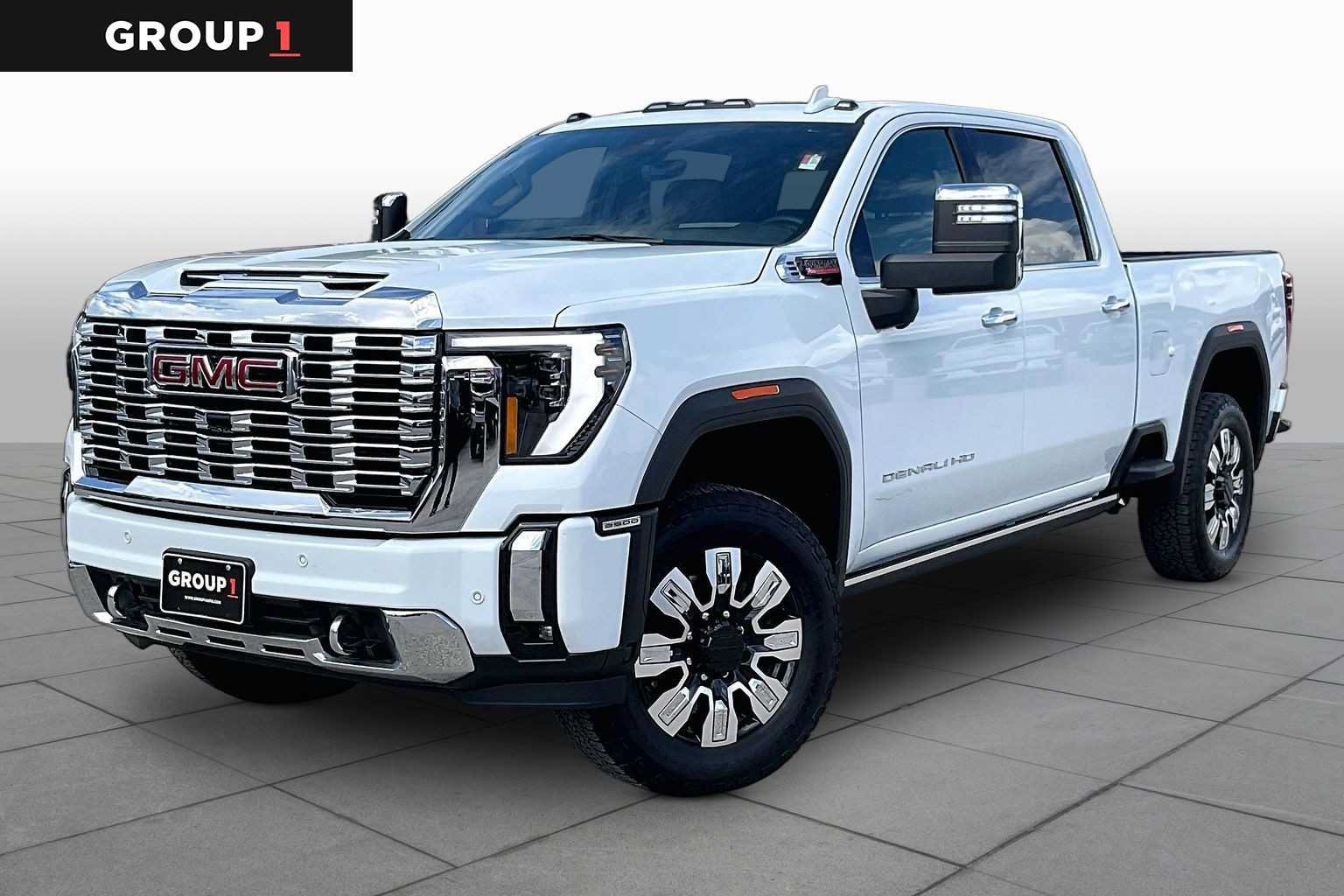 Used 2026 GMC Sierra 2500 Denali w/ Denali Reserve Package AWD/4WD image 1