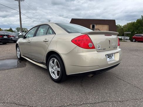Used 2009 Pontiac G6 Sedan w/ Sport Package 2 FWD image 7