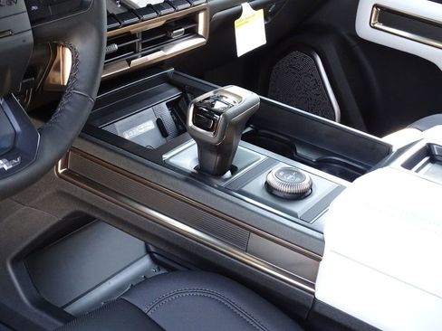 New 2025 GMC Hummer EV 3X w/ Extreme Off-Road Package AWD/4WD image 34