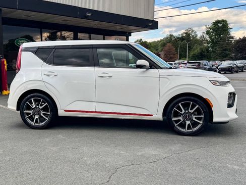 Used 2020 Kia Soul GT-Line FWD image 3