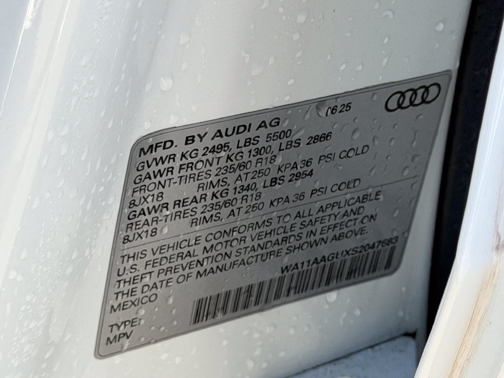 Used 2025 Audi Q5 Premium w/ Convenience Package AWD/4WD image 31