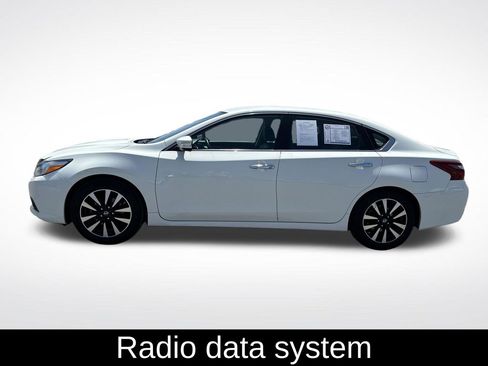 Used 2018 Nissan Altima 2.5 SL FWD image 3