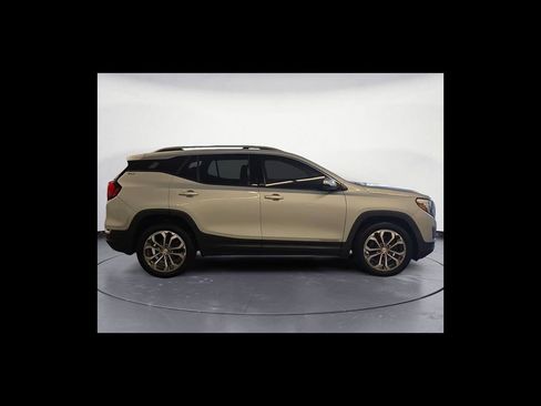 Used 2020 GMC Terrain SLT w/ Preferred Package FWD image 7