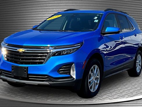 Used 2024 Chevrolet Equinox LT image 3