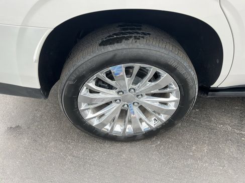 Used 2021 Chevrolet Tahoe High Country image 35