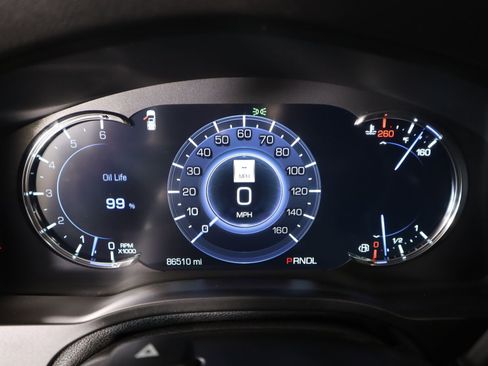 Used 2020 Cadillac Escalade Premium Luxury w/ Escalade Sport Edition image 4