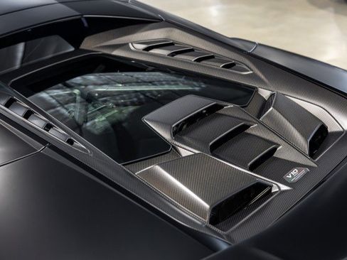 Used 2023 Lamborghini Huracan Tecnica RWD image 17