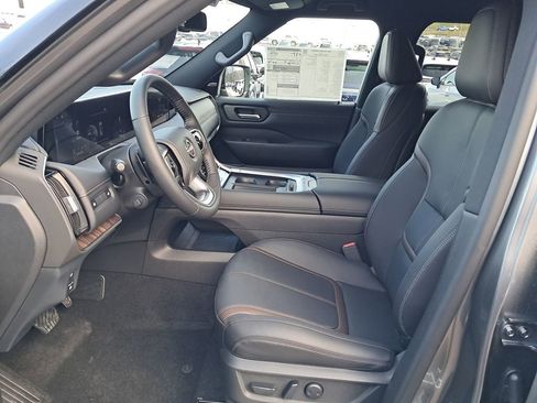 New 2026 Nissan Armada SL w/ Captain's Chari Seat Package image 10
