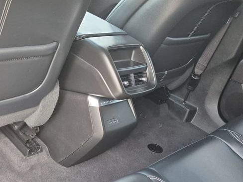 Used 2024 Cadillac Lyriq Tech AWD/4WD image 24