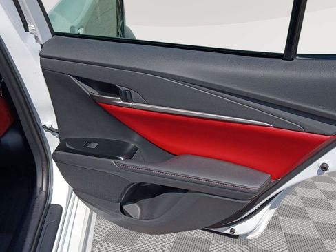 Used 2025 Toyota Camry XSE FWD image 13