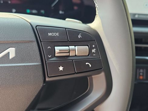 New 2026 Kia EV6 Light AWD/4WD image 33