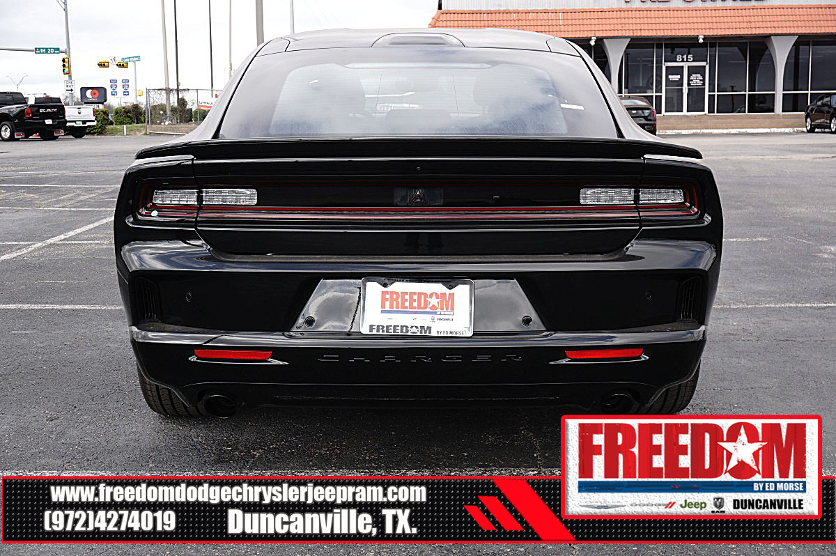 New 2026 Dodge Charger Scat Pack w/ Blacktop Package AWD/4WD image 4