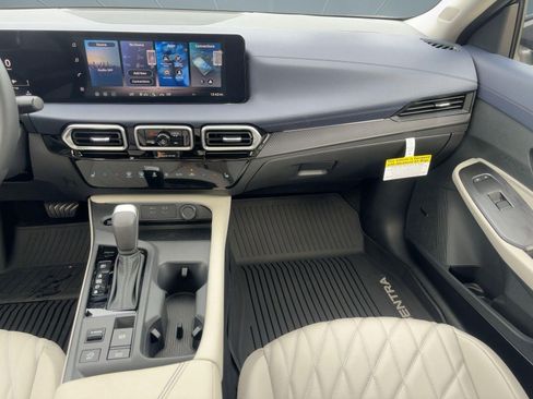 New 2026 Nissan Sentra SL w/ Floor Mat Package FWD image 25