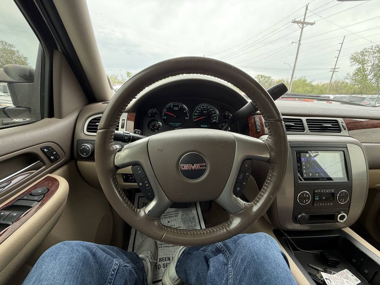 Used 2009 GMC Sierra 3500 SLT AWD/4WD image 29