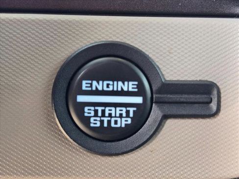 Used 2022 Ford Bronco Wildtrak AWD/4WD image 16