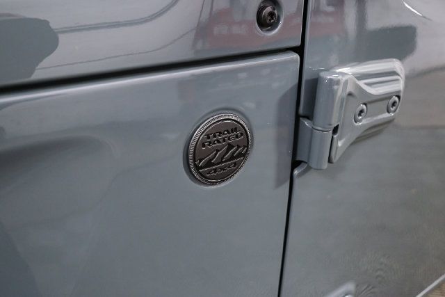 Used 2026 Jeep Wrangler Unlimited Sahara AWD/4WD image 7