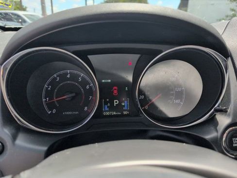 Used 2025 Mitsubishi Outlander Sport SE AWD/4WD image 16