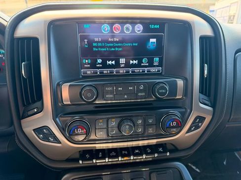 Used 2017 GMC Sierra 1500 Denali w/ Denali Ultimate Package AWD/4WD image 17