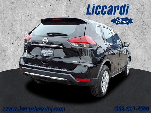 Used 2020 Nissan Rogue S image 3