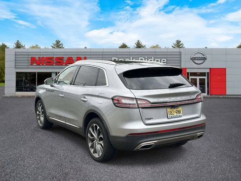 Used 2022 Lincoln Nautilus Reserve w/ Luxury Package AWD/4WD image 4