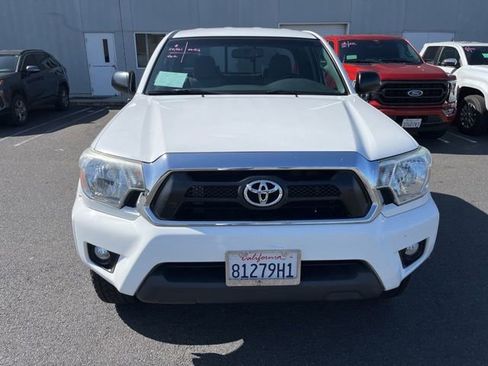 Used 2013 Toyota Tacoma 4x4 Access Cab V6 w/ SR5 Pkg image 2