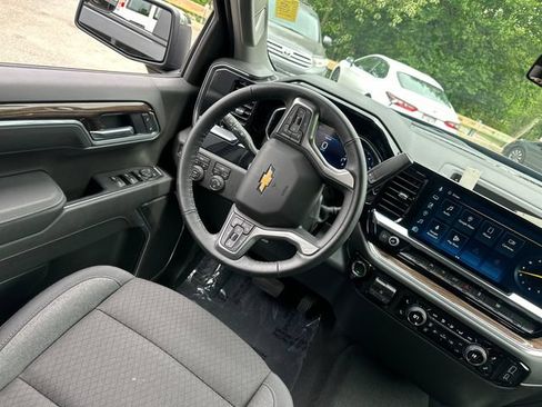Used 2026 Chevrolet Silverado 1500 LT AWD/4WD image 20