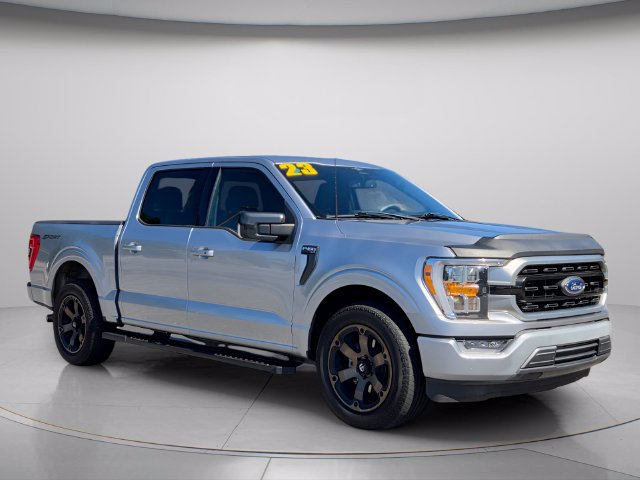 Used 2023 Ford F150 XLT w/ Equipment Group 302A High RWD image 9