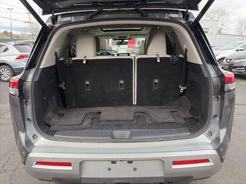 Certified 2022 Nissan Pathfinder SL w/ SL Premium Package image 7