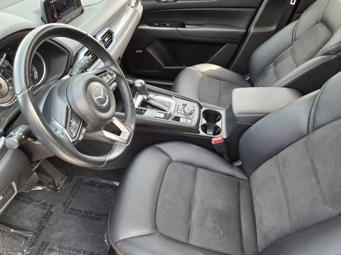 Used 2019 MAZDA CX-5 Touring image 14