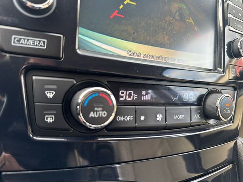 Used 2018 Nissan Maxima 3.5 SL image 33