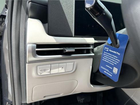 New 2026 Hyundai Tucson SE image 25