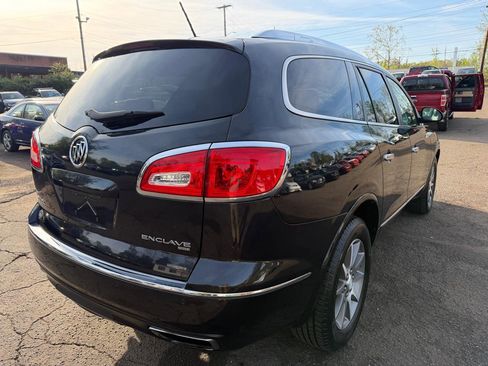 Used 2013 Buick Enclave Leather image 4